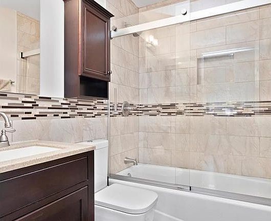 5th image of 301 W 110th St APT 4T