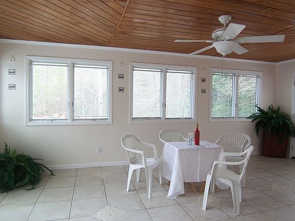 Spacious Sunroom