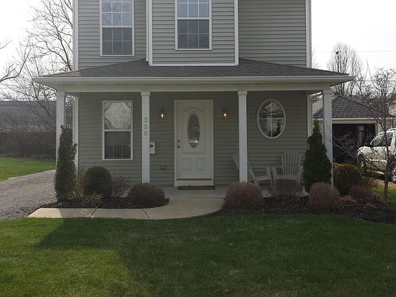 Home Built in 2005. Friendly & Quiet Neighborhood. St. Jud