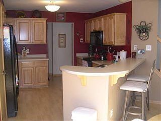 4th image of 7013 Heather Glen Dr
