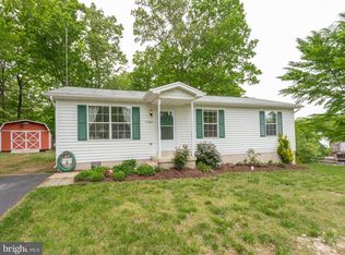 25810 Hills Dr, Mechanicsville, MD 20659