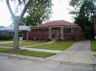 22001 Sussex St, Oak Park, MI 48237