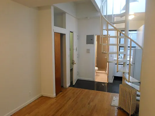 Rented by Sky Management | media 49