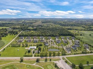 5431 Lincoln Rd, Oregon, WI 53575