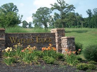 3970 Harbor View Dr, Morristown, TN 37814