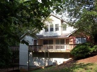 1002 Kathleen Ct, Roswell, GA 30075