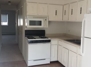 10061 Linda Ln, Des Plaines, IL 60016