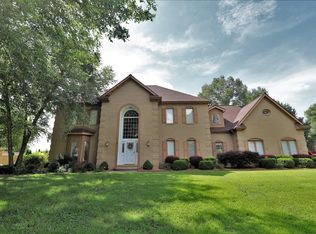 700 Whitney Dr, Paducah, KY 42001