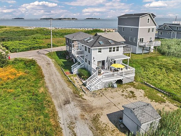 2nd image of 3 Bayview St