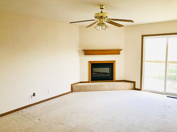 5th image of 2631 NW 69th Pl