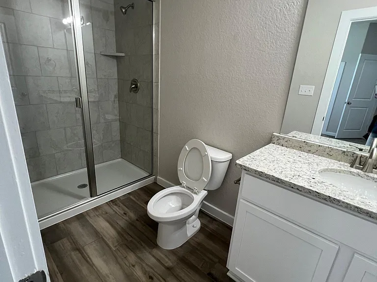 21527 Sir Walter Ln — Photo 3
