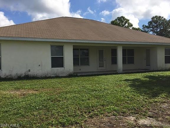 2nd image of 4228 NE 20th Pl