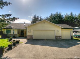 13211 Faircourt Ln SE, Rainier, WA 98576