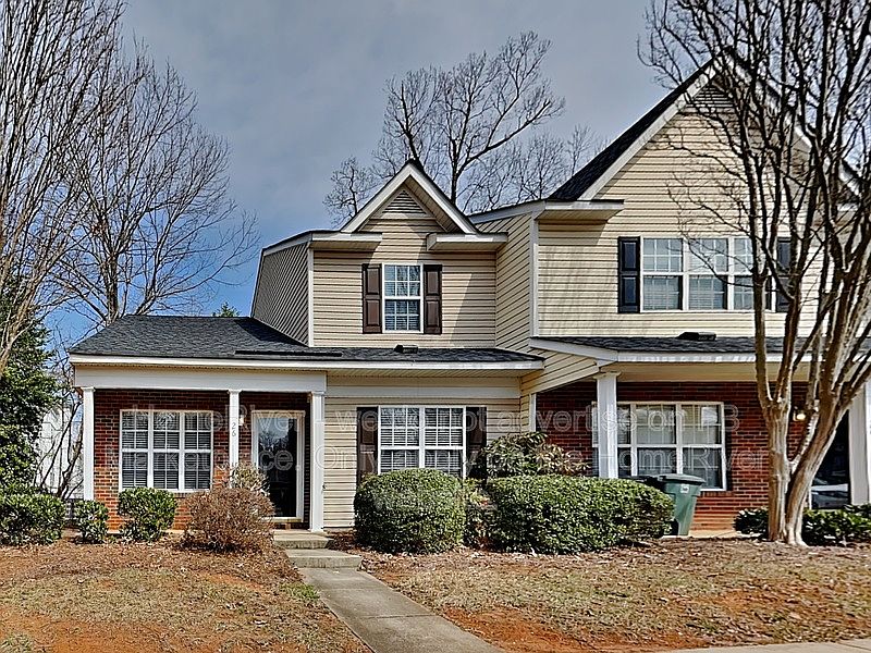1st image of 26 Sidney Marie Ct