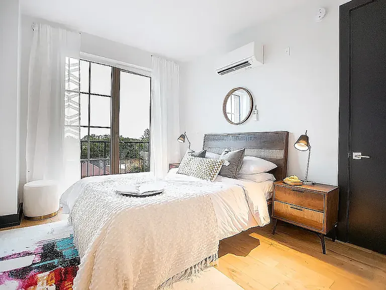 1270 New York Ave #301 — Photo 5