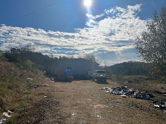 4th image of 3535 Sims Cemetery Rd