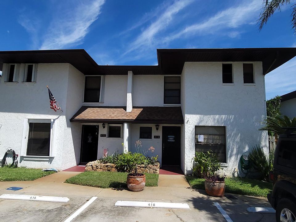 1st image of 416 Sailfish Ave #15