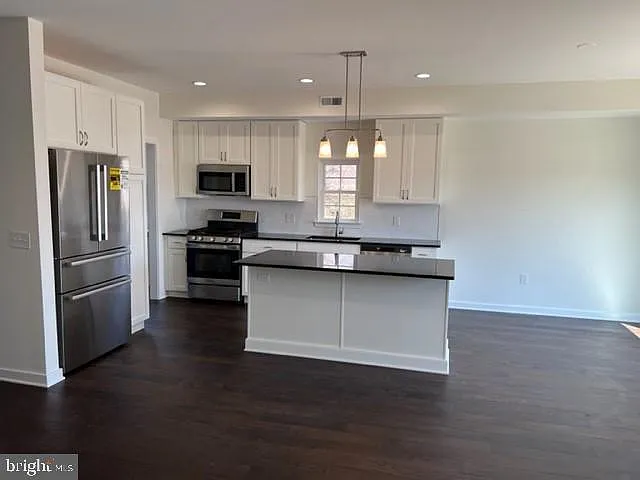 13499 Damar Dr — Photo 20