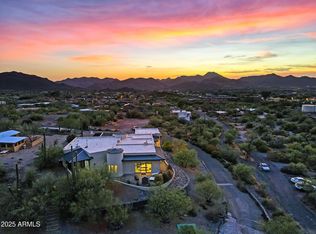 37956 N School House Rd, Cave Creek, AZ 85331