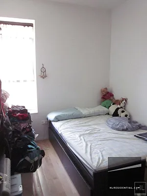 Rented by Highline Residential | media 8
