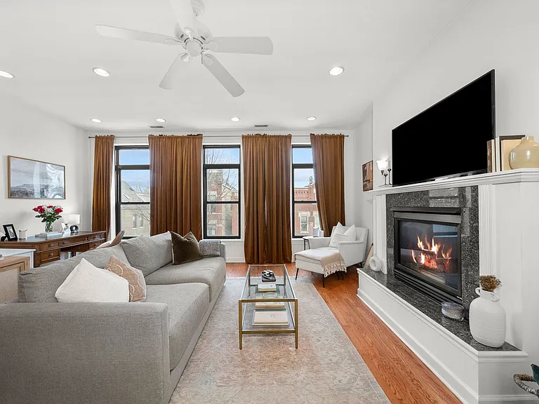1434 N Bosworth Ave — Photo 6