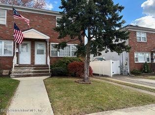 123 Cranford Ave, Staten Island, NY 10306
