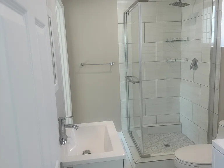 24047 Gilmore St #24049 — Photo 6