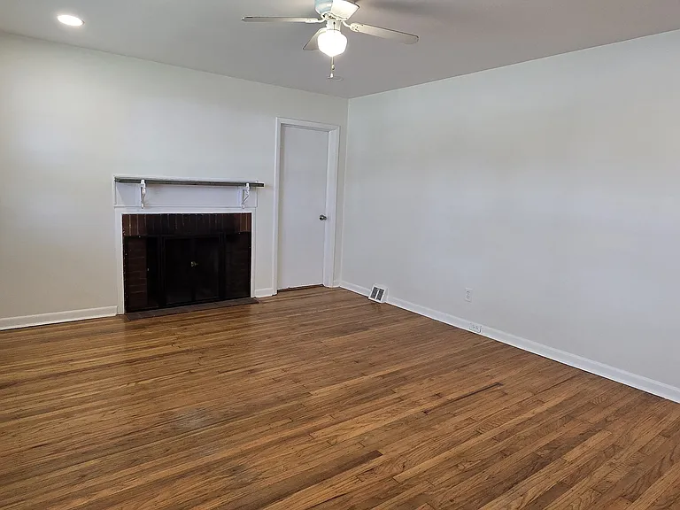 302 Bethel Rd — Photo 10