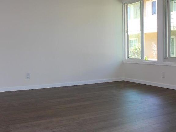 4th image of 1483 Moffo Ct