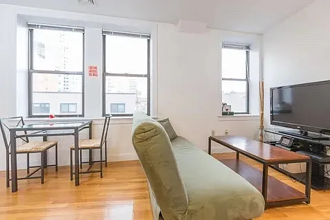 42 Beach St #6D — Photo 2