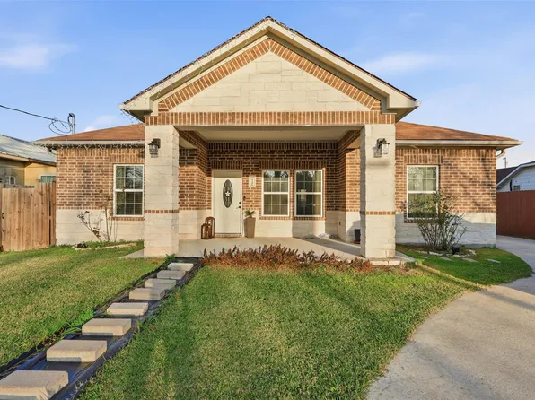 12306 Penn St, Crosby, TX 77532