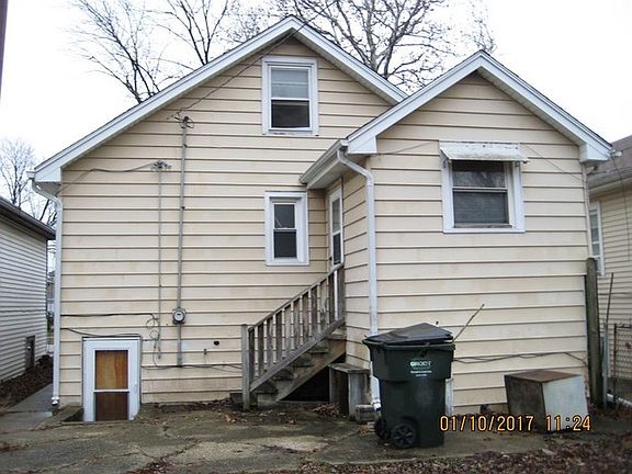 2nd image of 330 S 22nd Ave