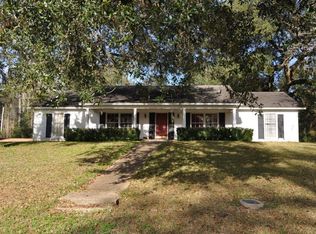 2136 Armistead Rd, Tallahassee, FL 32308