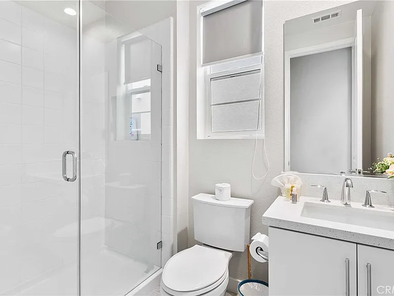 181 Pin Ln — Photo 16