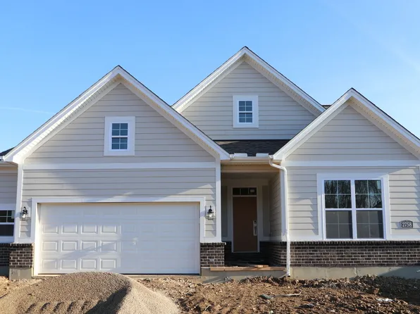 2758 Sky Crossing Dr, Dayton, OH 45434