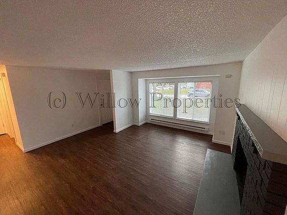 3rd image of 17119 4th Ave S