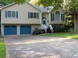 207 Cedar Creek Dr, Dallas, GA 30157