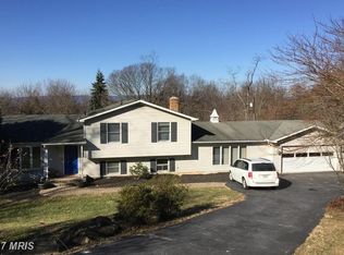 6720 Deer Spring Ln, Middletown, MD 21769