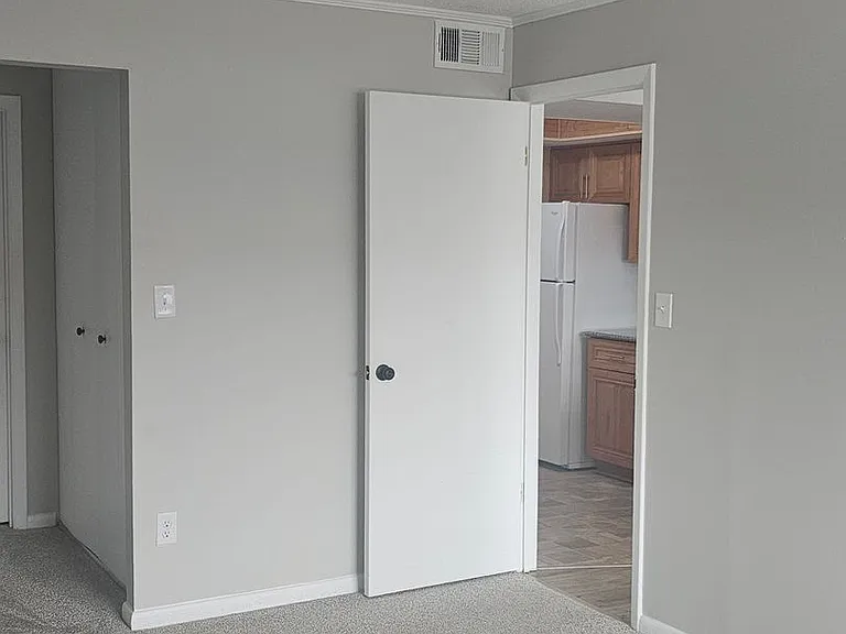 526 Glenn Regis Way — Photo 20