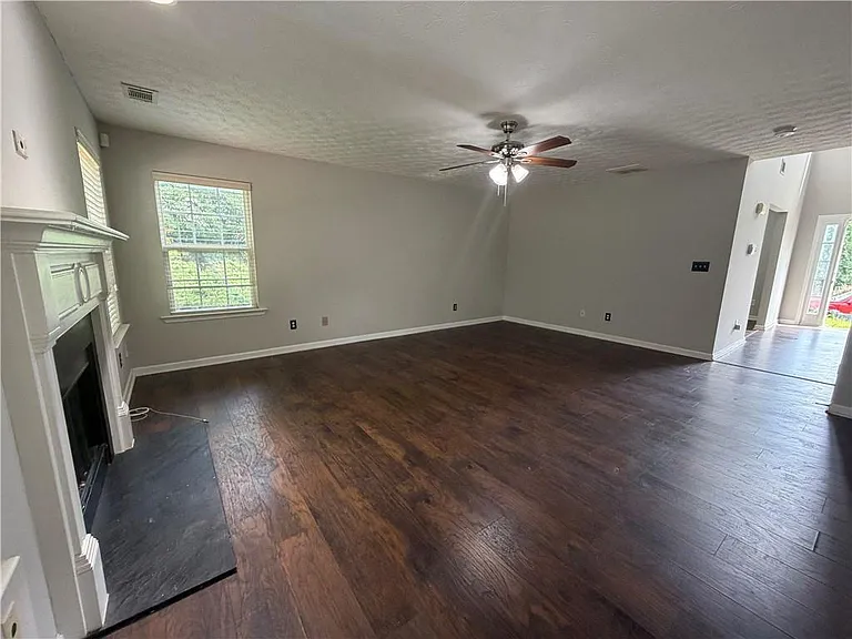 3865 Crescent Walk Ln — Photo 5
