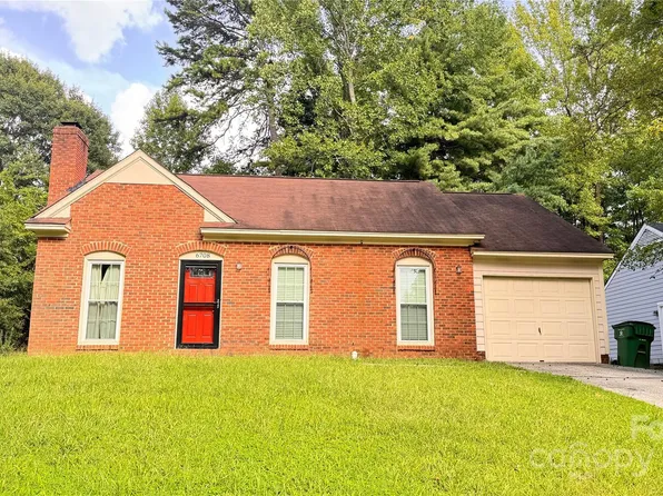 6708 Marston Ct, Charlotte, NC 28215