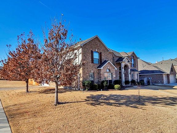 3rd image of 6101 Lamb Creek Dr