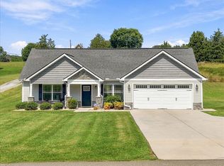 2536 Kidwell Church Rd, Morristown, TN 37814