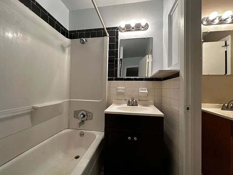 1730 Atkamire Dr — Photo 7