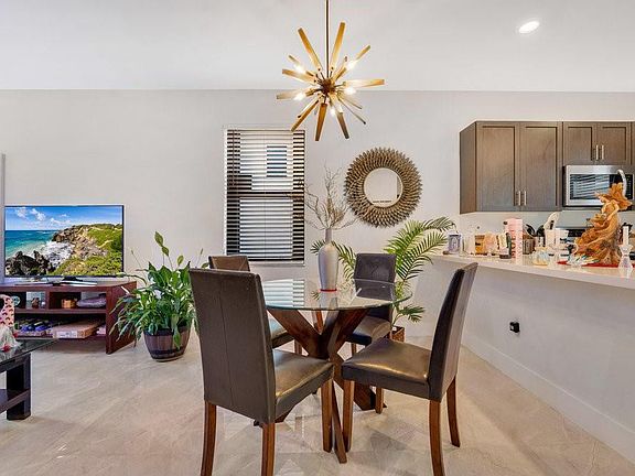 5th image of 1543 SW 29th Street #1543
