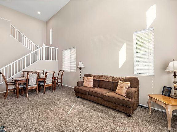 3rd image of 30457 Barcelona Rd