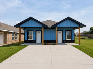 1405 SW Bishop Rd, Lawton, OK 73501