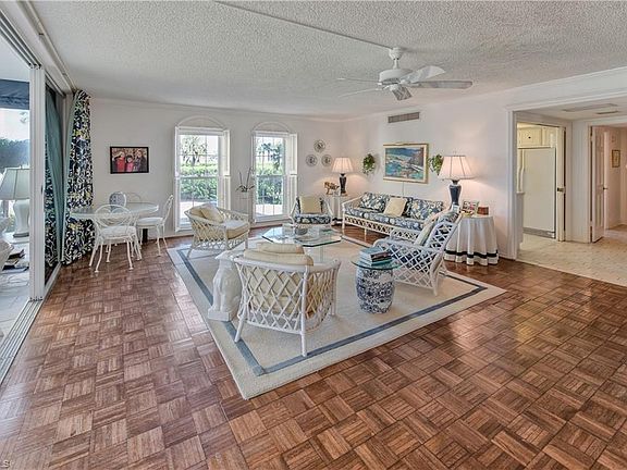 5th image of 3483 Gulf Shore Blvd N APT 103