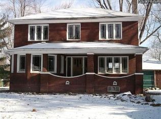 35 N Yorkshire Blvd, Youngstown, OH