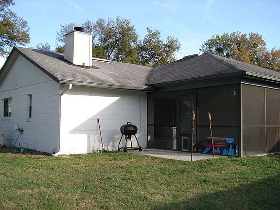 3rd image of 3527 Saltlake Ct